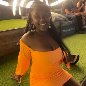 Meet your Posher, Alyssa